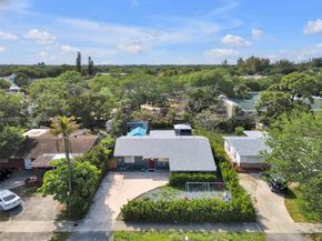 1745 SW 43rd Ave, Fort Lauderdale FL 33317