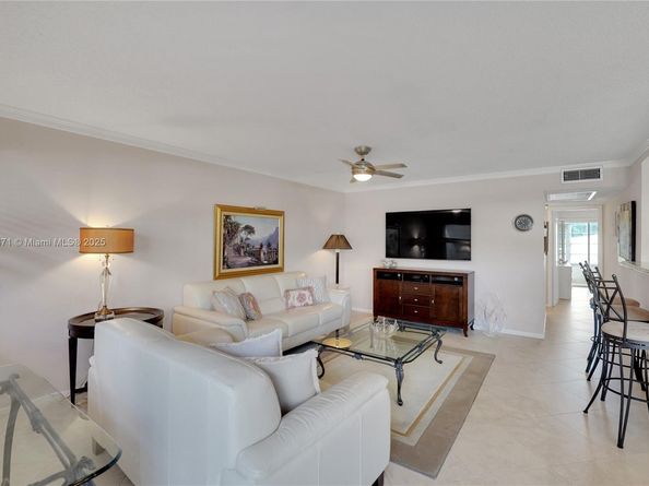 115 Grantham A 115, Deerfield Beach FL 33442