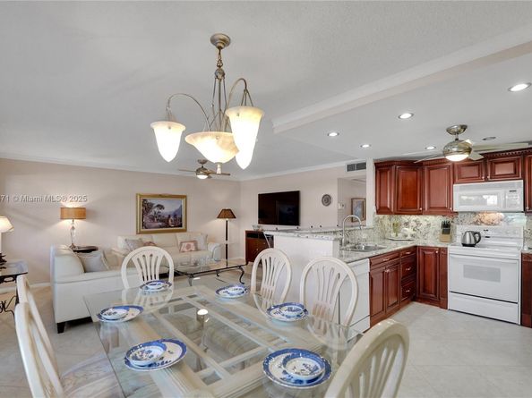 115 Grantham A 115, Deerfield Beach FL 33442