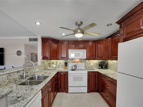 115 Grantham A 115, Deerfield Beach FL 33442