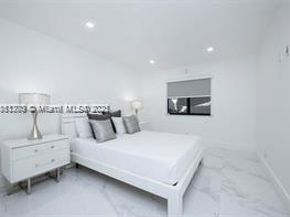 455 NE 210th  Ter, Miami FL 33179