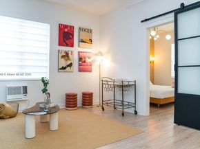 3030 Collins Ave 1E, Miami Beach FL 33140