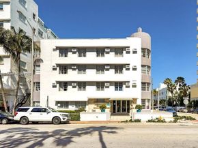 3030 Collins Ave 1E, Miami Beach FL 33140