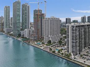600 NE 36th St 218, Miami FL 33137
