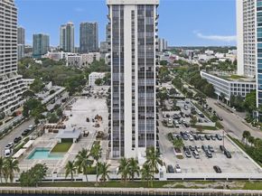 600 NE 36th St 218, Miami FL 33137