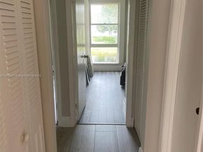 8203 NW 9th Ct 2, Plantation FL 33324