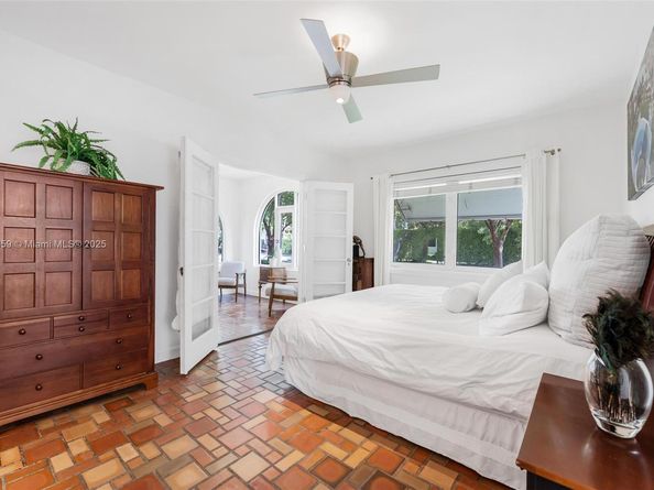 1800 Jefferson Ave, Miami Beach FL 33139