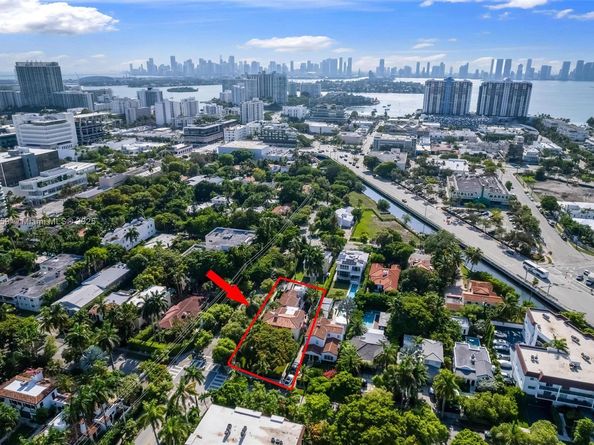 1800 Jefferson Ave, Miami Beach FL 33139