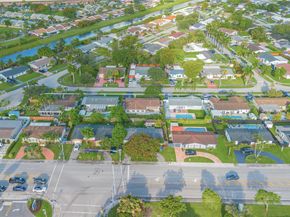 11560 SW 121st Ave, Miami FL 33186