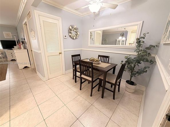 1520 Mckinley St 210E, Hollywood FL 33020