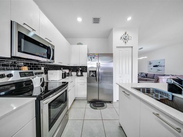 12960 NW 22nd Pl, Miami FL 33167