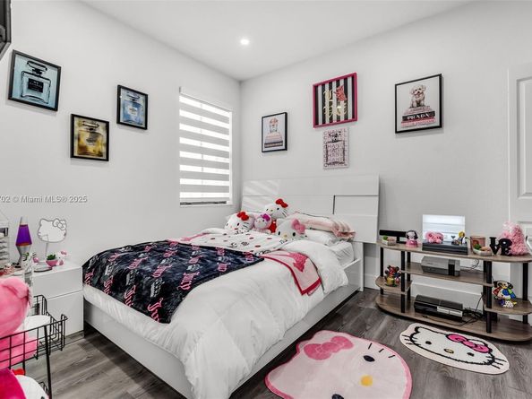 14782 SW 181st Ter, Miami FL 33187