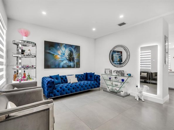 14782 SW 181st Ter, Miami FL 33187