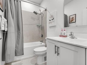 14782 SW 181st Ter, Miami FL 33187