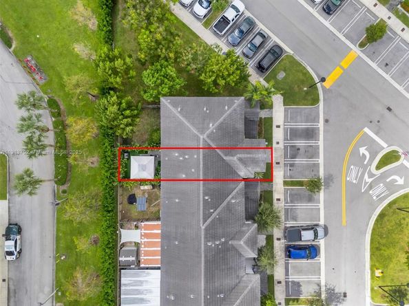 14782 SW 181st Ter, Miami FL 33187