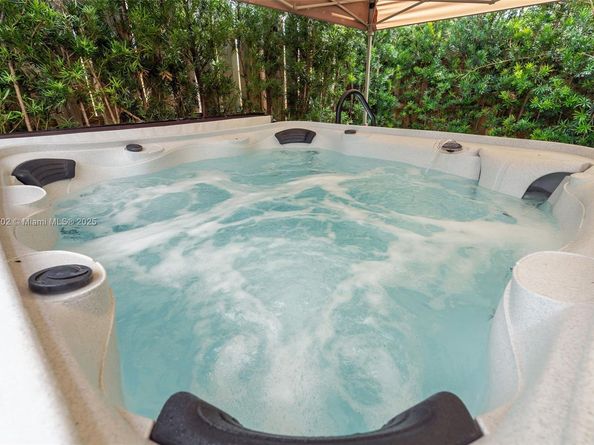 14782 SW 181st Ter, Miami FL 33187