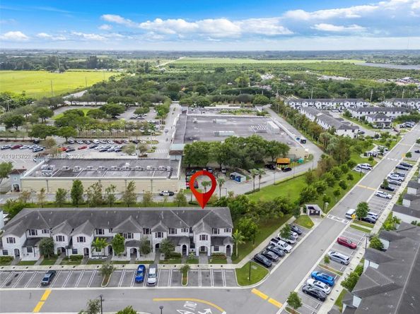 14782 SW 181st Ter, Miami FL 33187