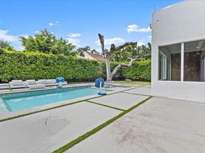 19914 NE 19th Ct, Miami FL 33179