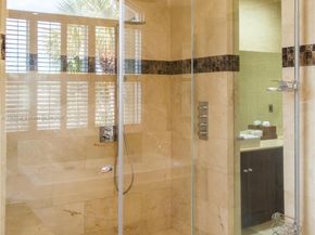 3705 NE 214  St 13, Aventura FL 33180