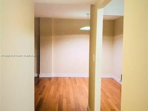 2715 Tigertail Ave 403, Coconut Grove FL 33133