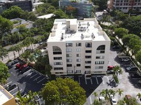 2715 Tigertail Ave 403, Coconut Grove FL 33133