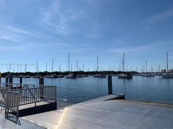 2715 Tigertail Ave 403, Coconut Grove FL 33133