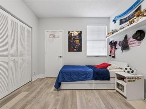 1594 Barcelona Way 518, Weston FL 33327