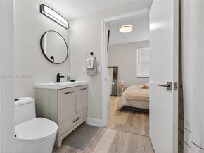 1594 Barcelona Way 518, Weston FL 33327