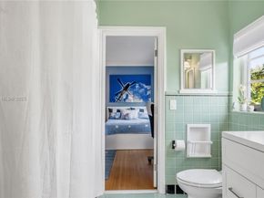 4805 Cherokee Ave, Miami Beach FL 33140