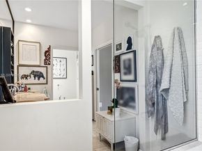 4805 Cherokee Ave, Miami Beach FL 33140