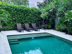 4805 Cherokee Ave, Miami Beach FL 33140