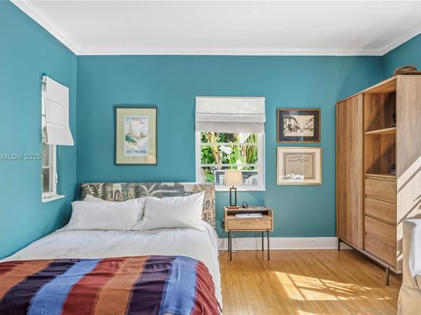 4805 Cherokee Ave, Miami Beach FL 33140