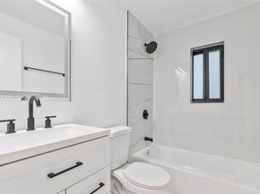 3271 NW 18th St, Lauderhill FL 33311