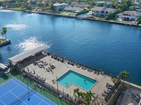 2017 S Ocean Dr 1206, Hallandale Beach FL 33009