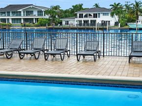 2017 S Ocean Dr 1206, Hallandale Beach FL 33009