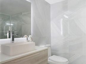 2017 S Ocean Dr 1206, Hallandale Beach FL 33009