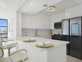 2017 S Ocean Dr 1206, Hallandale Beach FL 33009