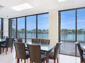 2017 S Ocean Dr 1206, Hallandale Beach FL 33009