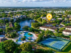 6666 SW 115th Ct 303, Miami FL 33173
