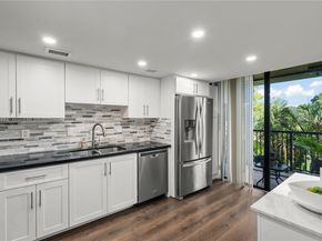 6666 SW 115th Ct 303, Miami FL 33173