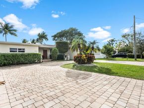 1000 S Shore Dr, Miami Beach FL 33141