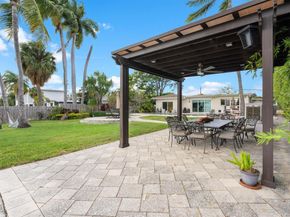 1000 S Shore Dr, Miami Beach FL 33141