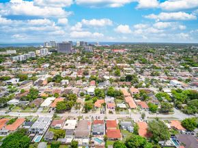 3000 Coral Way 815, Miami FL 33145