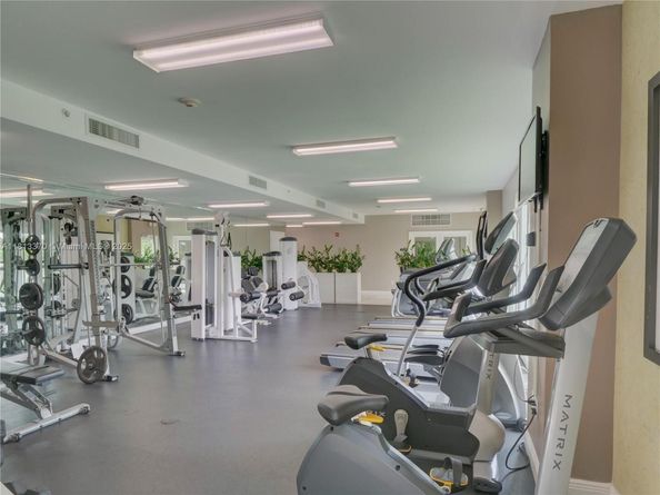 3000 Coral Way 815, Miami FL 33145