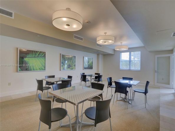3000 Coral Way 815, Miami FL 33145