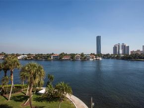 19707 Turnberry Way 4H, Aventura FL 33180