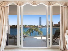 19707 Turnberry Way 4H, Aventura FL 33180