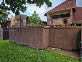 6211 SW 116th Pl, Miami FL 33173