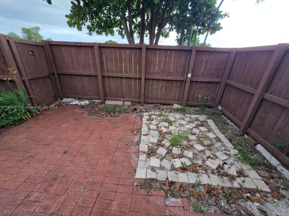 6211 SW 116th Pl, Miami FL 33173