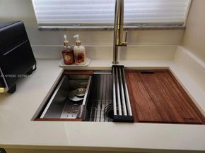 2431 SW 82nd Ave 305, Davie FL 33324